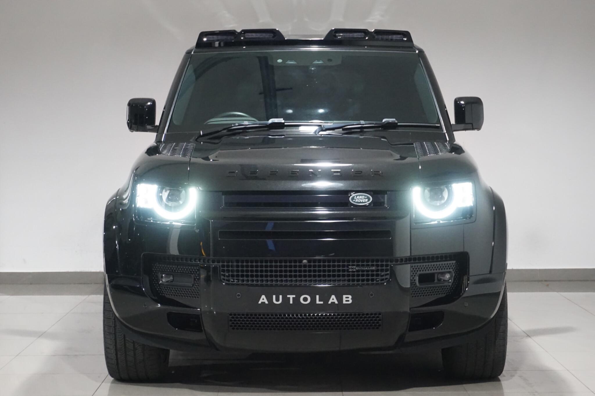 Land Rover Defender 110 3.0 D300 MHEV X-Dynamic HSE Auto 4WD Euro 6 (s/s) 5dr